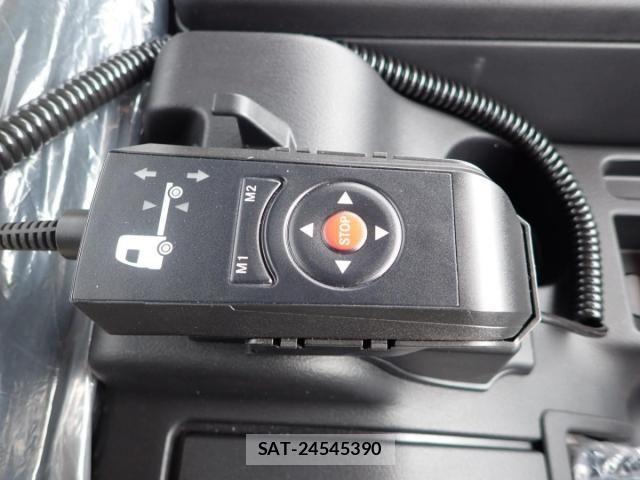 Mitsubishi FIGHTER 2026-04 7979215-12