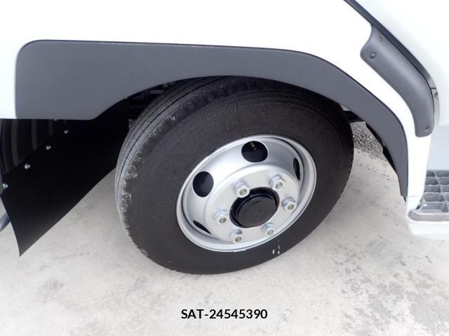 Mitsubishi FIGHTER 2026-04 7979215-28