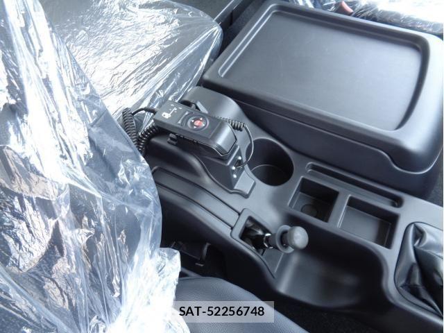 Mitsubishi FIGHTER 2025-07 7979216-28
