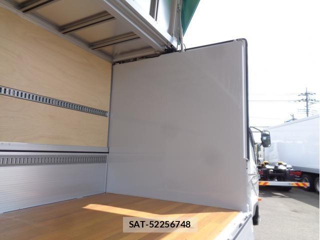 Mitsubishi FIGHTER 2025-07 7979216-7