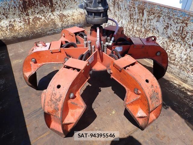 Mitsubishi FIGHTER 2019-08 7979222-10