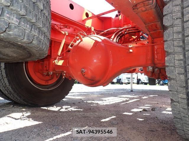 Mitsubishi FIGHTER 2019-08 7979222-22