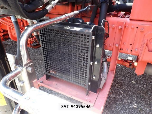 Mitsubishi FIGHTER 2019-08 7979222-25