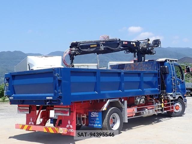 Mitsubishi FIGHTER 2019-08 7979222-2