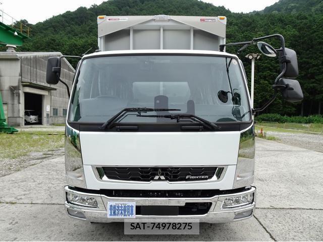 Mitsubishi FIGHTER 2025-12 7979217-28