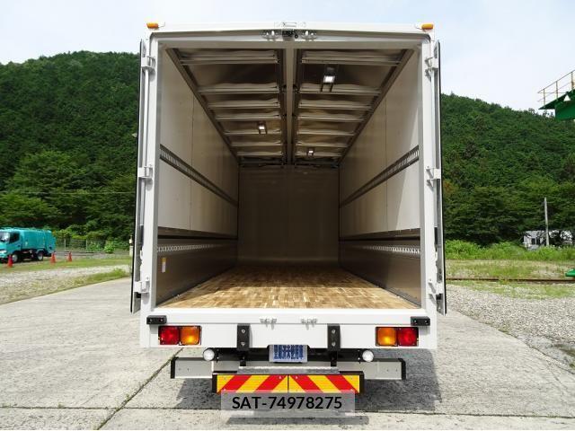 Mitsubishi FIGHTER 2025-12 7979217-6