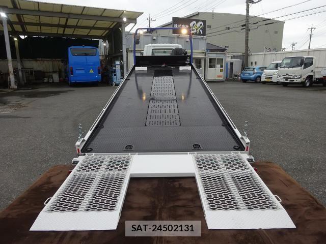 Mitsubishi FIGHTER 2026-05 8035528-5