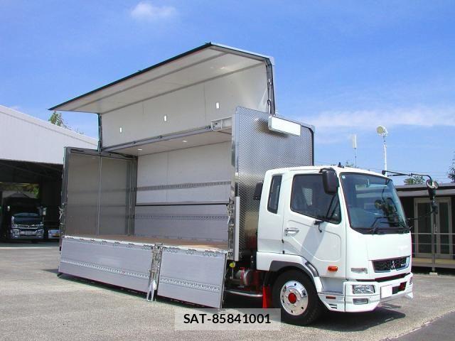 Mitsubishi FIGHTER 2026-04 8035526-12
