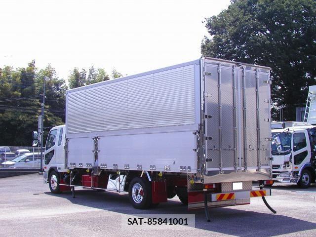 Mitsubishi FIGHTER 2026-04 8035526-2