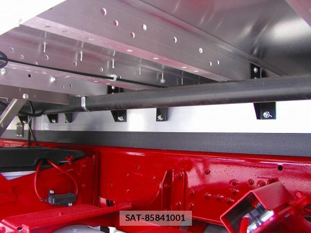 Mitsubishi FIGHTER 2026-04 8035526-6