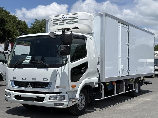 Mitsubishi FIGHTER 2021-04 8060569-0