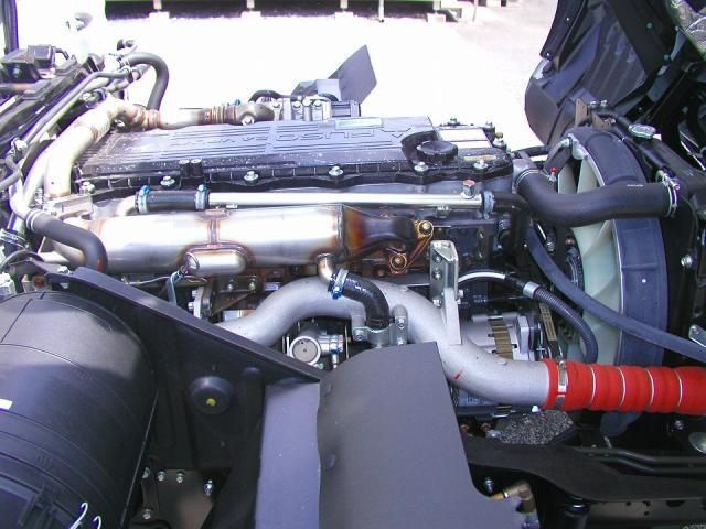 Mitsubishi FIGHTER 2025-08 8060565-21