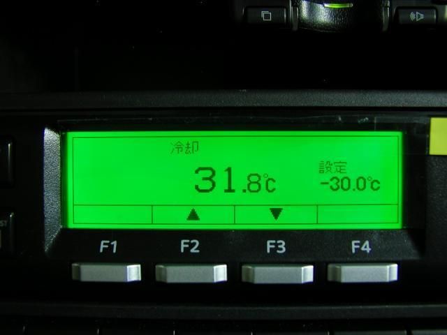 Mitsubishi FIGHTER 2025-08 8060565-28