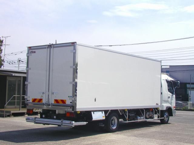 Mitsubishi FIGHTER 2025-08 8060565-3