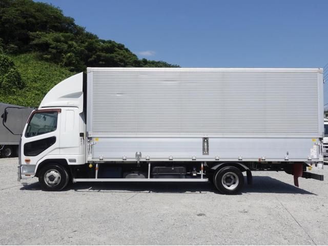Mitsubishi FIGHTER 2016-06 8060578-6
