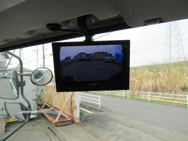 Mitsubishi FIGHTER 2026-03 8060566-23