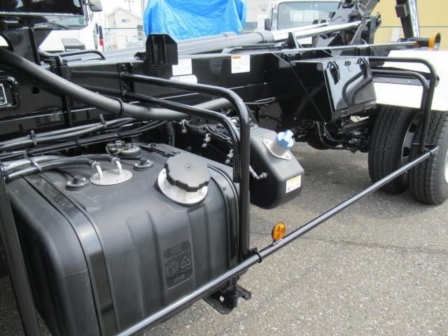 Mitsubishi FIGHTER 2026-03 8060566-7
