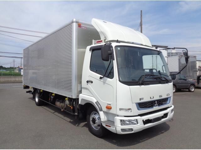 Mitsubishi FIGHTER 2021-03 8060568-0