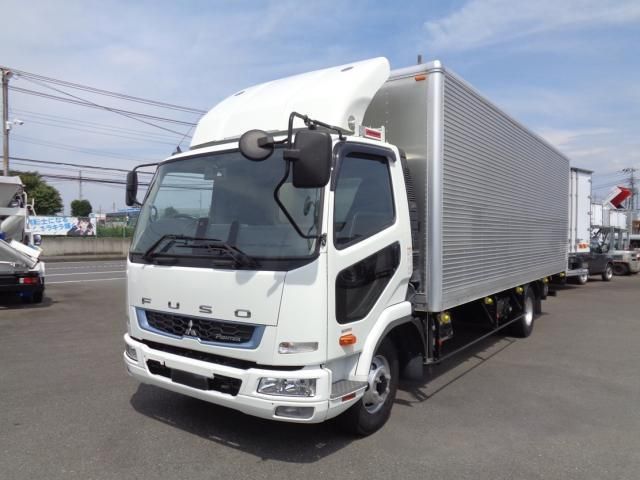 Mitsubishi FIGHTER 2021-03 8060568-1