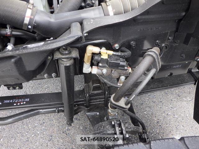 Mitsubishi FIGHTER 2025-11 8073743-20
