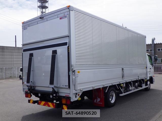 Mitsubishi FIGHTER 2025-11 8073743-4