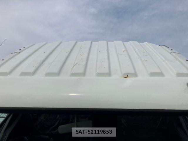 Mitsubishi FIGHTER 2020-08 8073748-19