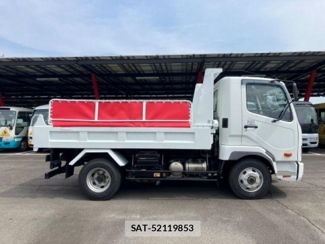 Mitsubishi FIGHTER 2020-08 8073748-7