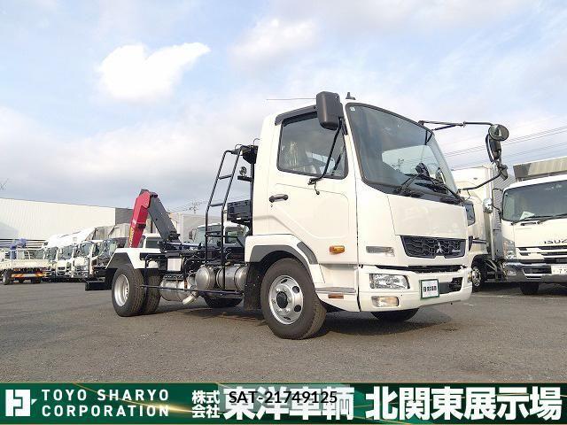 Mitsubishi FIGHTER 2025-11 8073746-23