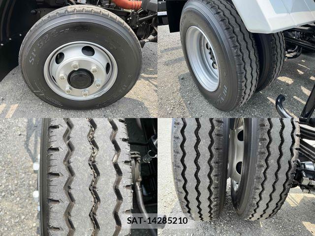 Mitsubishi FIGHTER 2026-04 8073745-29
