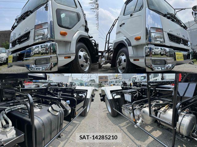 Mitsubishi FIGHTER 2026-04 8073745-5