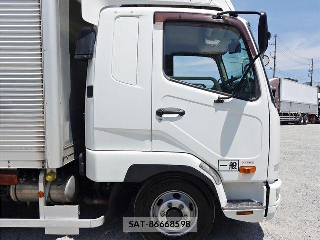 Mitsubishi FIGHTER 2014-12 8099139-2