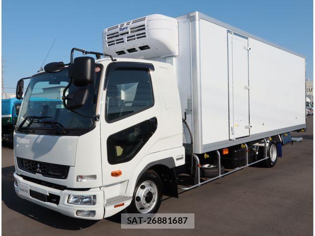 Mitsubishi FIGHTER 2025-08 8130108-0