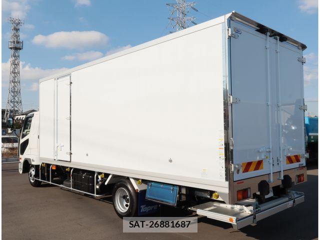 Mitsubishi FIGHTER 2025-08 8130108-4