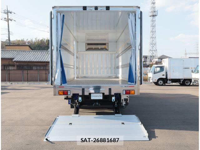 Mitsubishi FIGHTER 2025-08 8130108-6