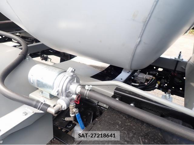 Mitsubishi FIGHTER 2026-04 8145809-23