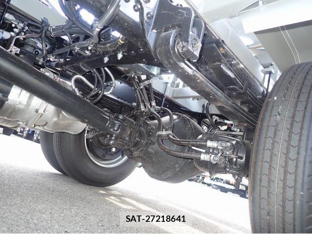 Mitsubishi FIGHTER 2026-04 8145809-24