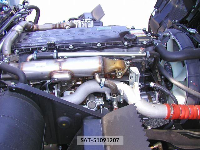 Mitsubishi FIGHTER 2026-04 8158417-20