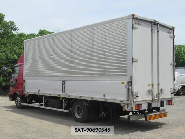 Mitsubishi FIGHTER 2021-04 8158432-2
