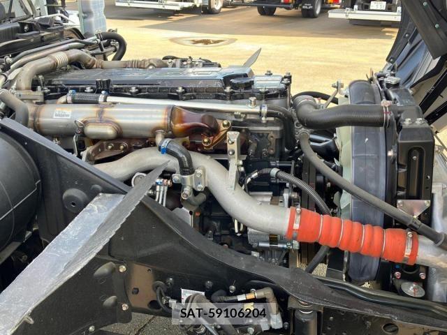Mitsubishi FIGHTER 2023-11 8158419-17