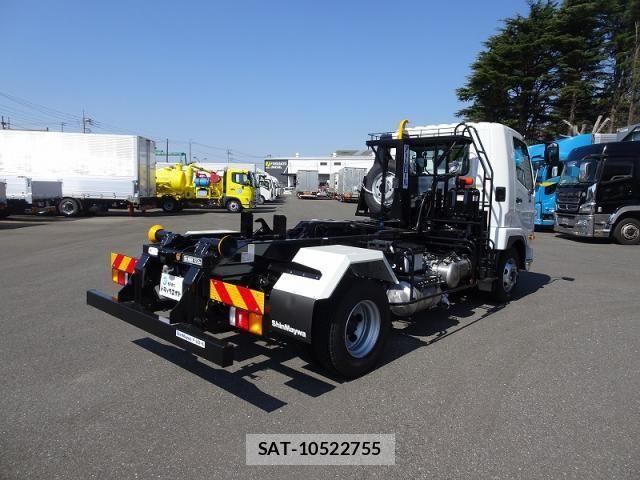 Mitsubishi FIGHTER 2026-03 8158420-2