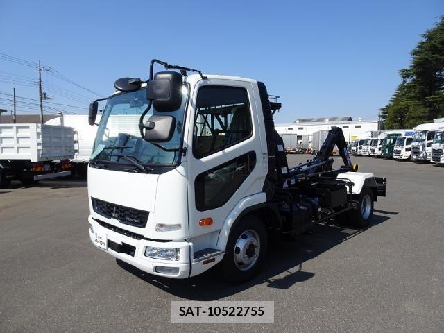 Mitsubishi FIGHTER 2026-03 8158420-5