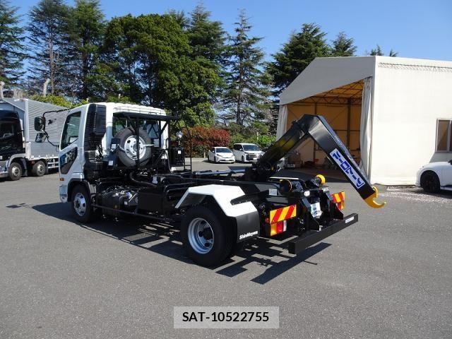 Mitsubishi FIGHTER 2026-03 8158420-6