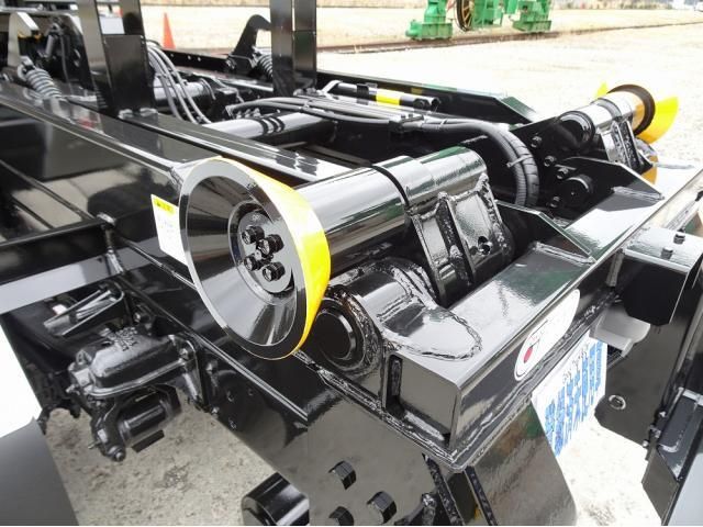 Mitsubishi FIGHTER 2026-03 8186369-20