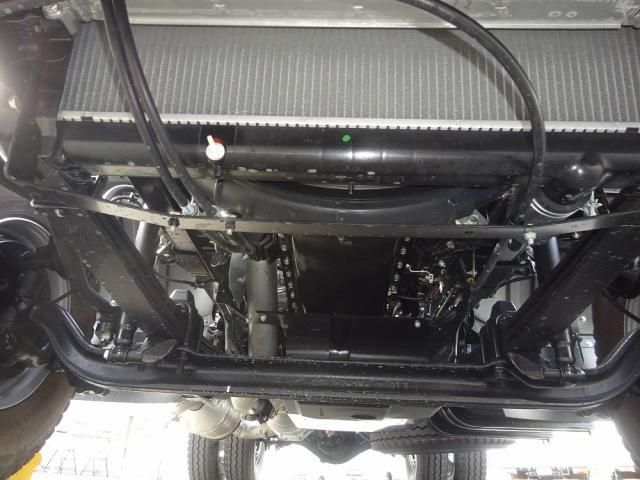 Mitsubishi FIGHTER 2026-03 8186370-28