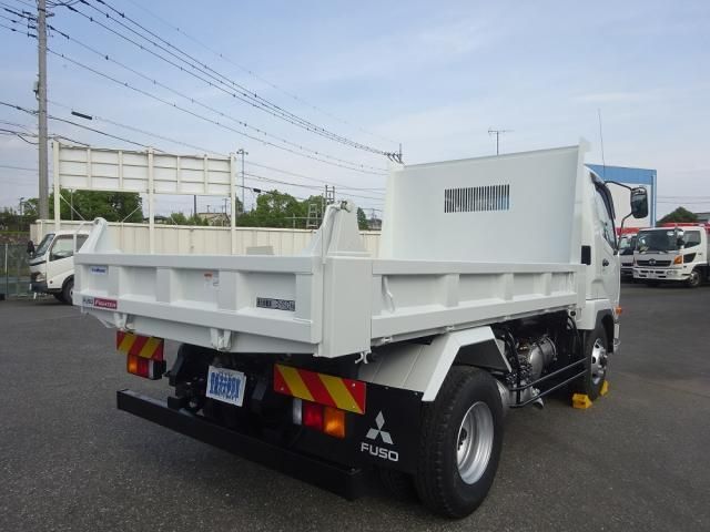Mitsubishi FIGHTER 2026-03 8186370-3