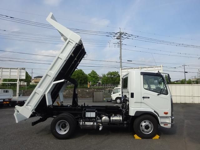 Mitsubishi FIGHTER 2026-03 8186370-4