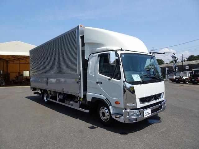 Mitsubishi FIGHTER 2025-11 8186359-1