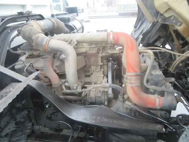 Mitsubishi FIGHTER 2009-12 8186378-11