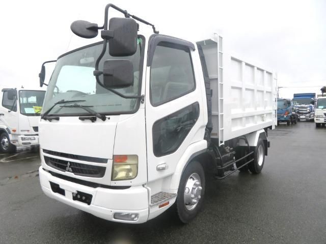 Mitsubishi FIGHTER 2009-12 8186378-1