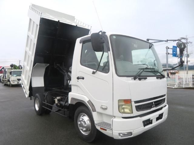Mitsubishi FIGHTER 2009-12 8186378-27